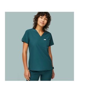 Caribbean Blue FIONLITE Figs top